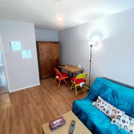 Central And Quiet Flat In London! Close To Station Exteriér fotografie