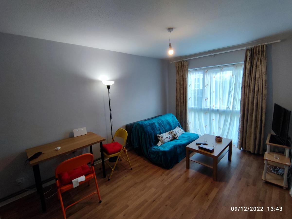 Central And Quiet Flat In London! Close To Station Exteriér fotografie